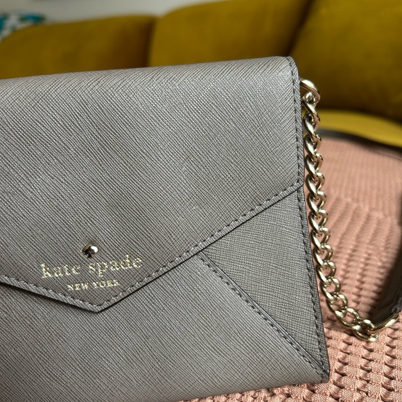 kate spade Handbags - Kate Spade Gray Crossbody Bag